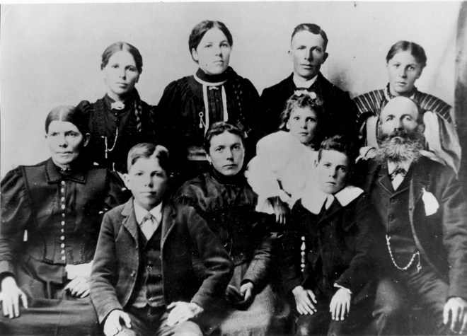 Wanner Family about 1895, 