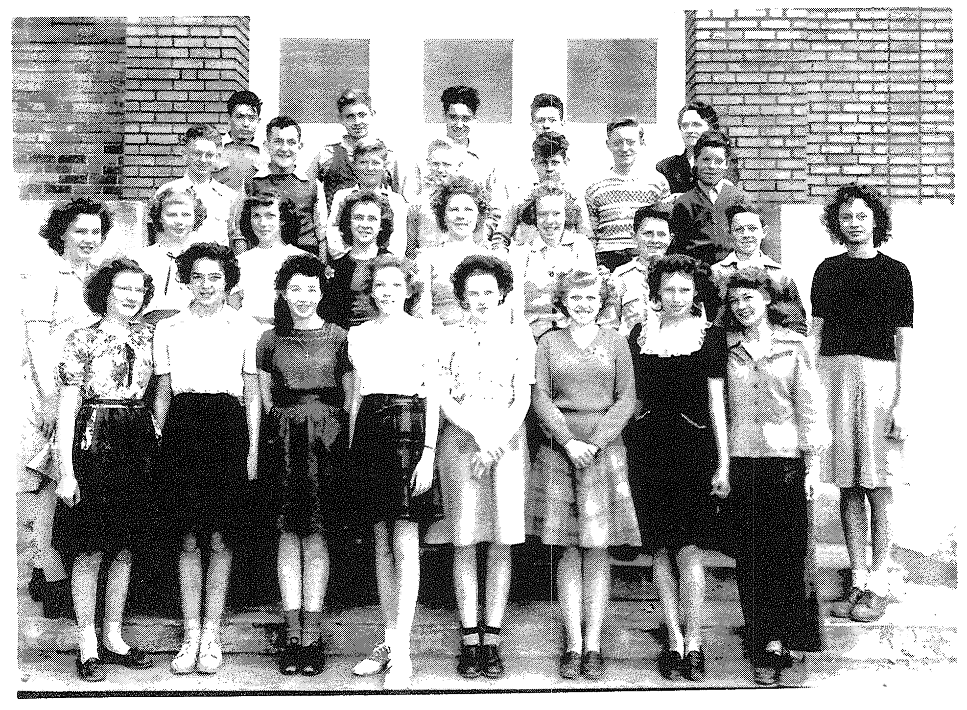 Eighth grade class photo, 1945-46